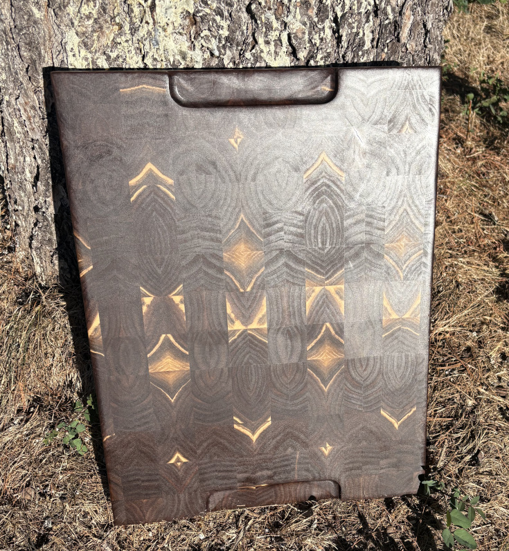 Striking Diamond Pattern Board - Image 4