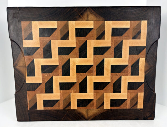 End Grain 18 ½ x 14 ½ x 1 3/4 - Image 2
